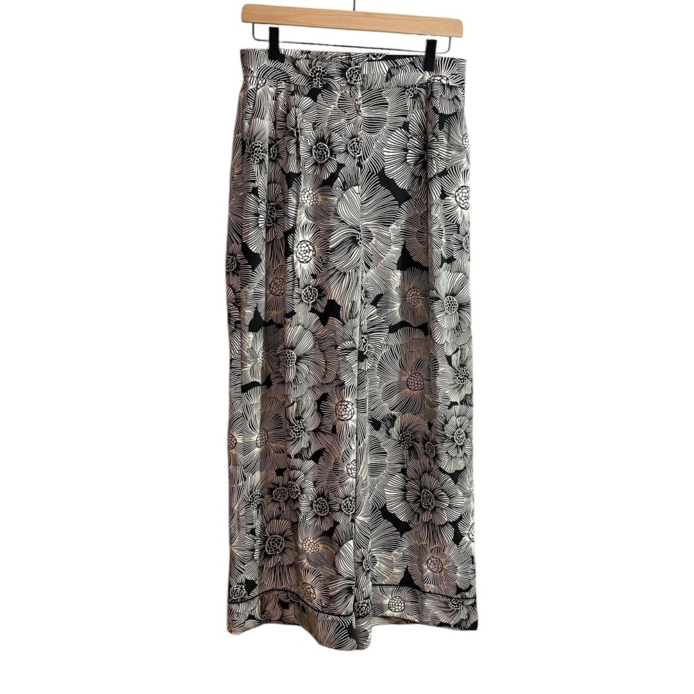 Express Stylist Pants Womens 8S Black White Wide Leg Super High Rise Floral